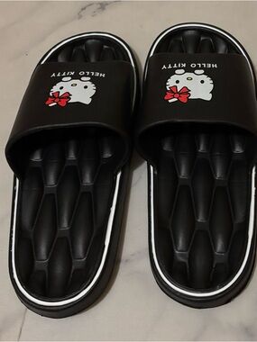 Bold Black Hello Kitty Slides with Red Bow(7 1/2-8)size